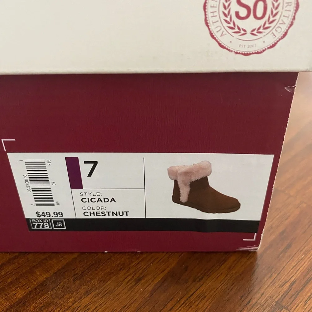 Chestnut Cicada slip on ankle boots size 7 - Picture 3 of 4